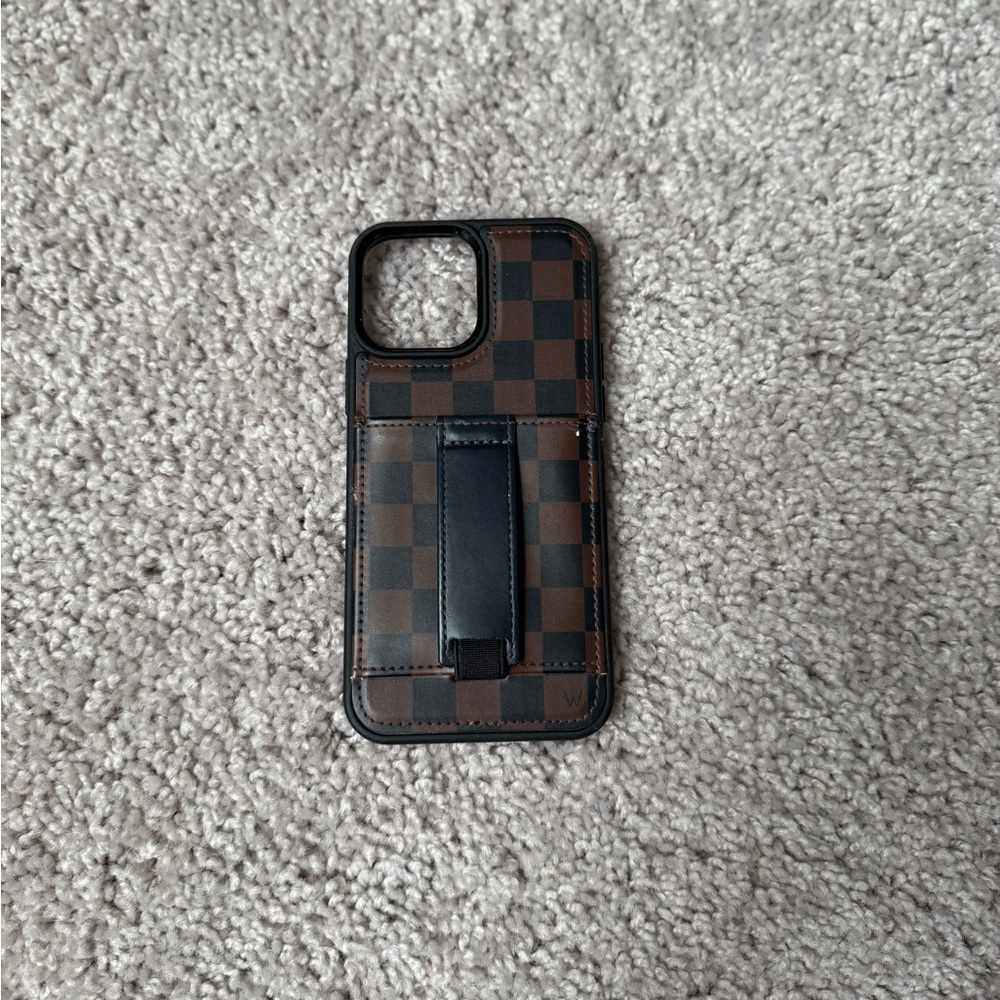 Walli Case Chelsea Checks iPhone 13 Pro Max